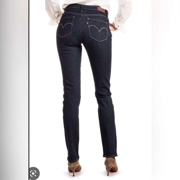 Levi’s 721 Highrise Skinny Dark Blue Jeans - Picture 1 of 3